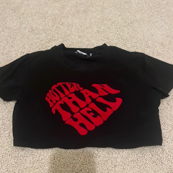 Edikted Tops - black crop top from edikted